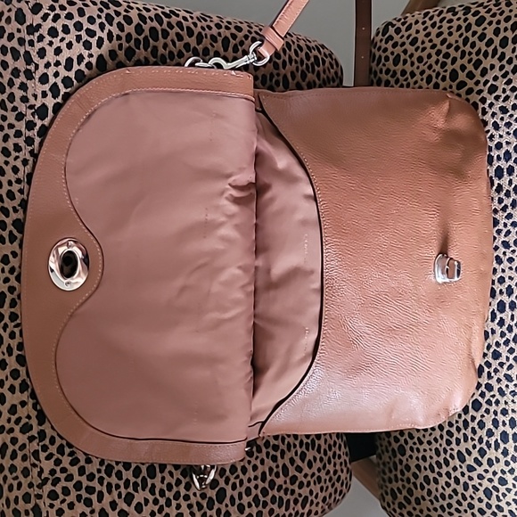 Coach pebbled leather turn lock hobo. Style #36762 - Picture 8 of 16